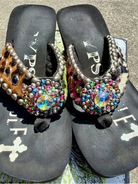Gypsy Soule - Vintage Wedge Flip Flops, HOH w/Swavorski Rhinestones & Studs Sz:6